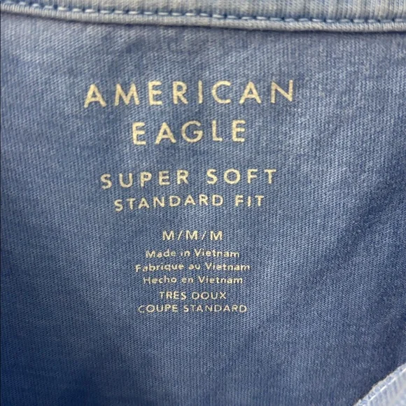 American Eagle Men’s Super Soft Icon T-Shirt in Bright Blue, size Medium - Picture 4 of 7